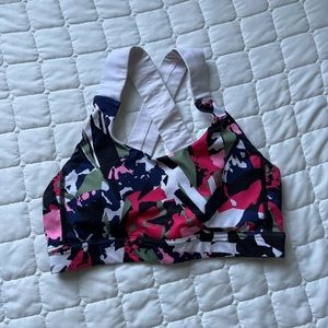 Lululemon Sportsbra Size 6 EUC